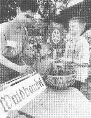 René, Christoph und Hendrik beim "Waidverkauf"