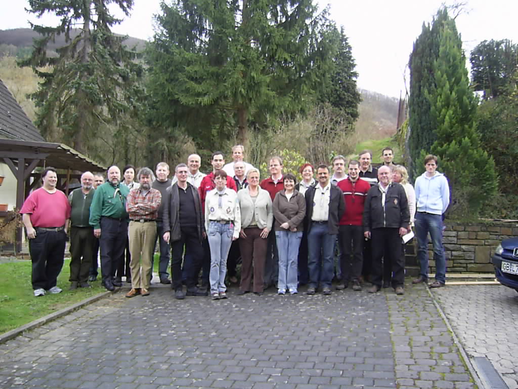 Teilbehmer der AzJ-Mitgliederversammlung in Bruttig an der Mosel