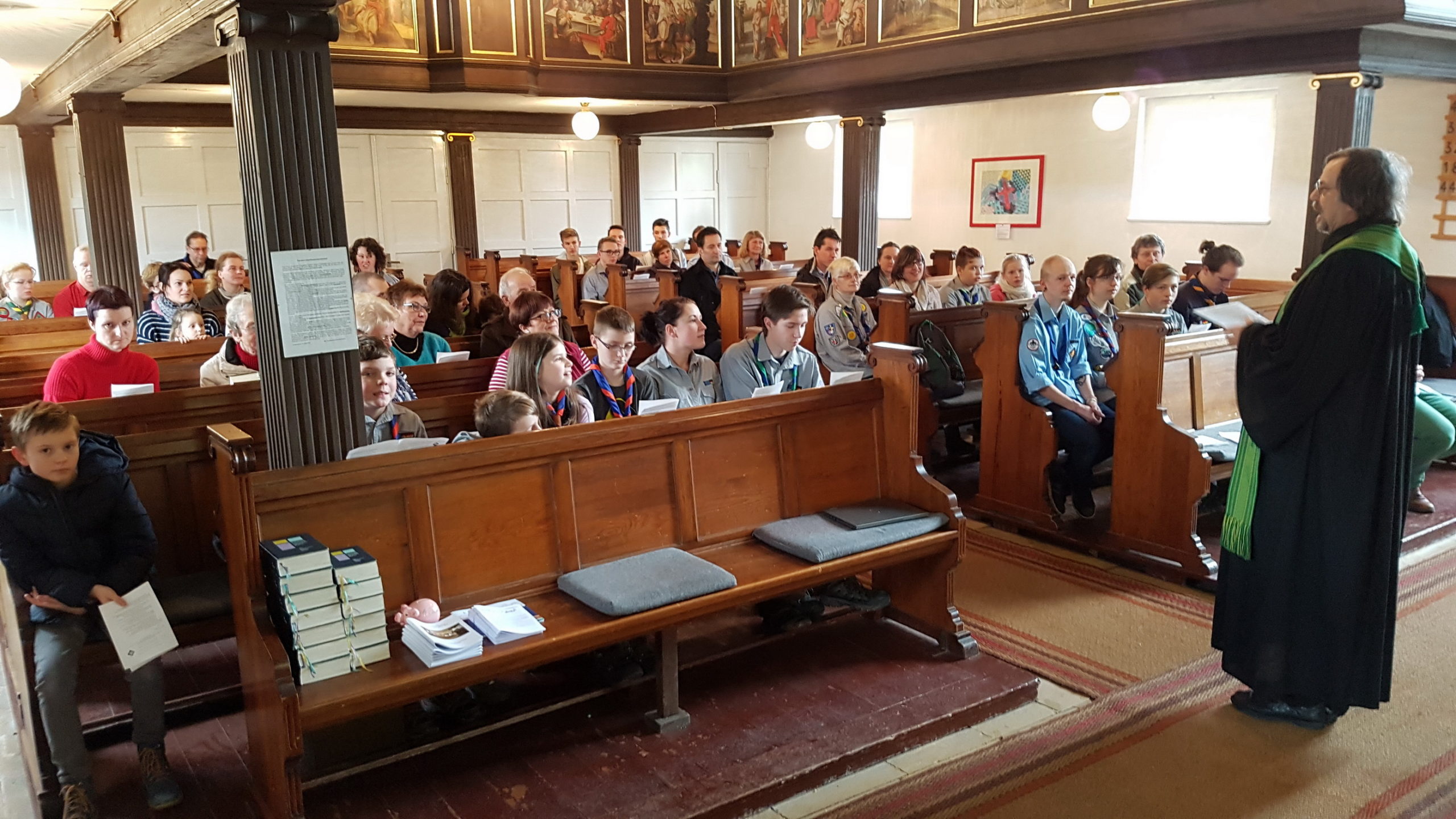 Pfadfindergottesdienst anlässlich des "Thinking Days" in der Johanniskirche Neudietendorf