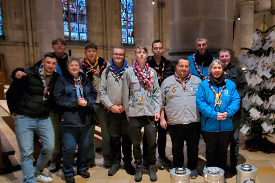 Thüringer Friedenslichtdelegation im Linzer Dom